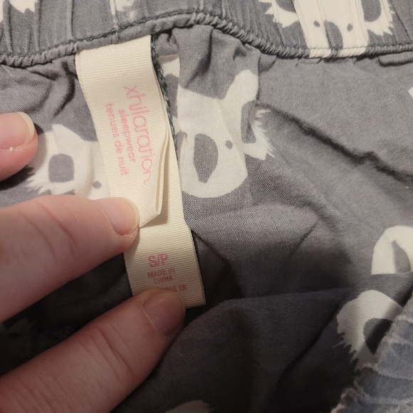 Xhilaration Koala Gray and White Tank Top and Shorts Pajama Set Size - Picture 8 of 9